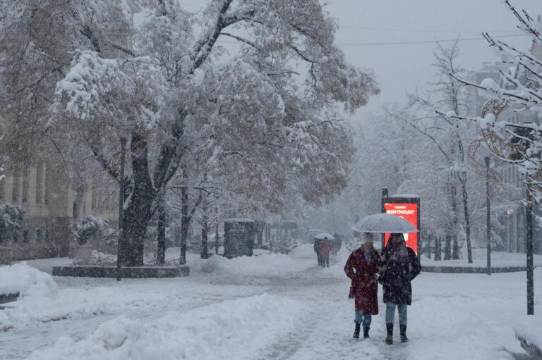 Stiže novi snijeg, pogledajte i kakvo će nam vrijeme biti do srijede